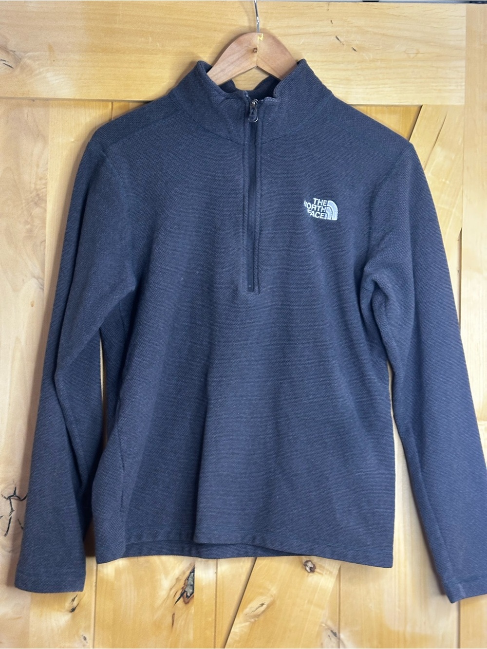 The North Face Men's Charcoal Gray Half-Zip Fleece Pullover